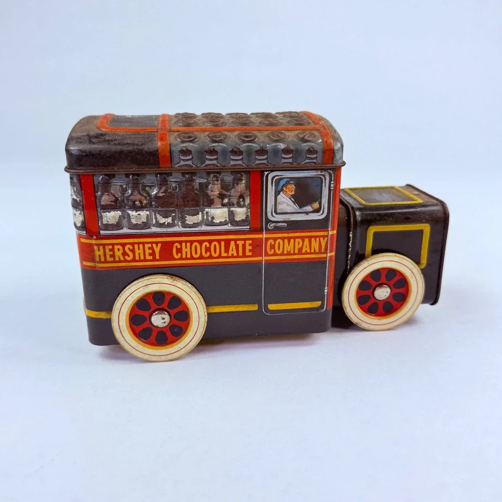 Hershey Chocolate Company Milk Truck Tin Canister Vehicle Series #1 2000‎ Vtg